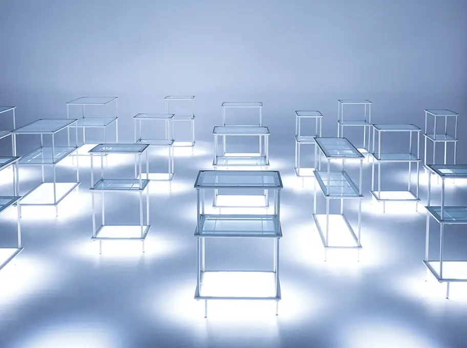 レンタル什器
                       テーブル
                       ディスプレイ照明
                       レンタル照明